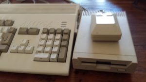 Commodore A 1200 met muis en externe drive